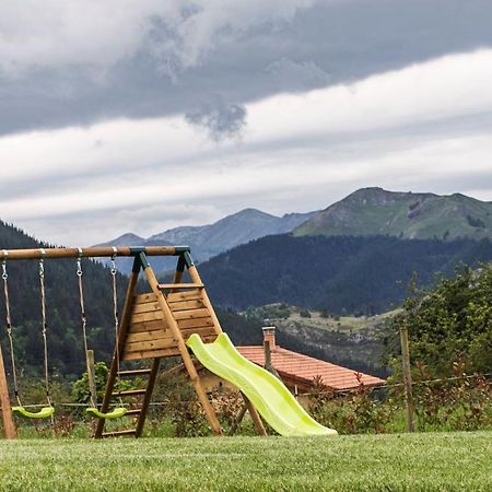El Campo Mateo Apartamentos Cangas de Onis Bagian luar foto