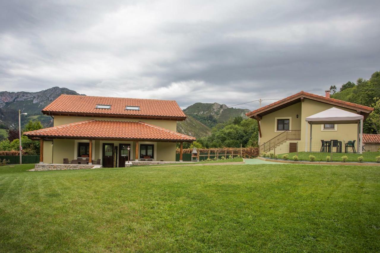 El Campo Mateo Apartamentos Cangas de Onis Bagian luar foto