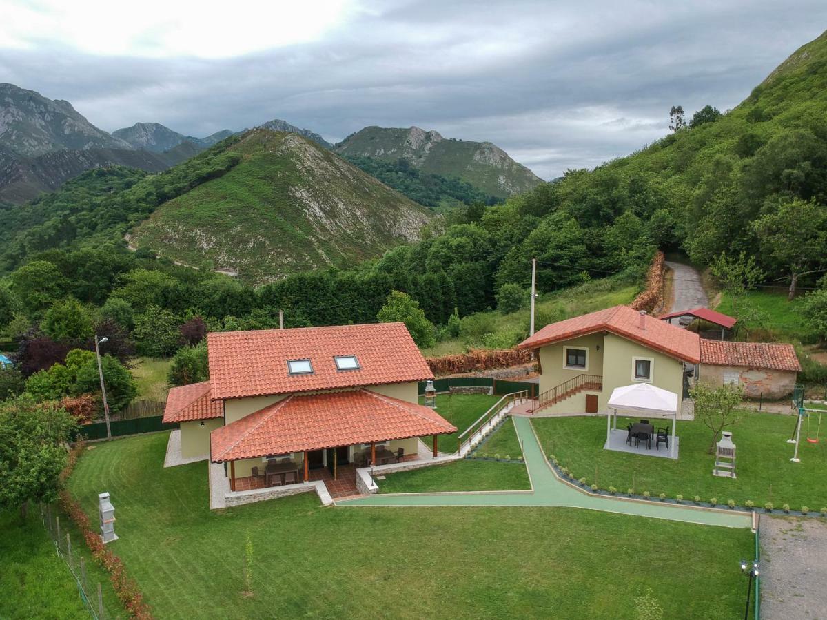 El Campo Mateo Apartamentos Cangas de Onis Bagian luar foto