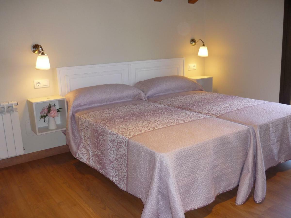 El Campo Mateo Apartamentos Cangas de Onis Bagian luar foto